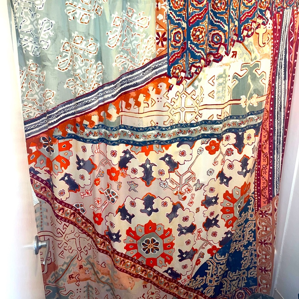 Anthropologie Riza Shower Curtain with hooks